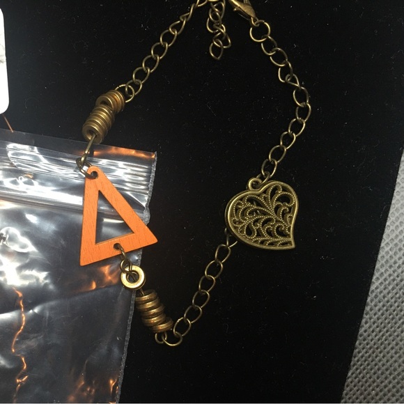 Handmade Orange Triangle & Bronze Earring & Bracelet Set - Picture 4 of 5